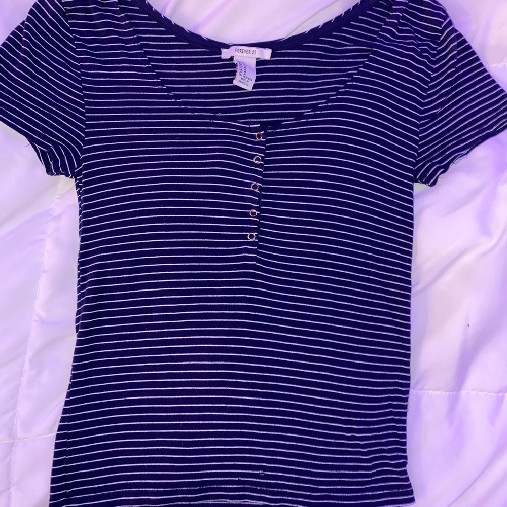 Striped shirt from Forever 21 🌟